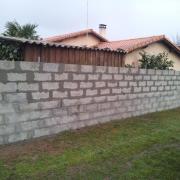 Murette de 9 m sur 1,60 m